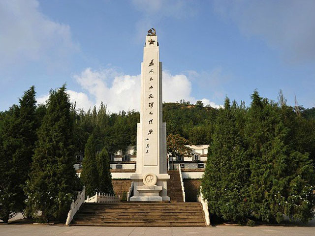 四八烈士陵園.jpg
