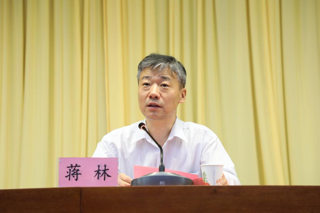 西安科技大學在長武縣舉辦基礎教育音體美教師培訓班蔣林講話