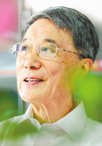 何繼善教授，博士生導(dǎo)師