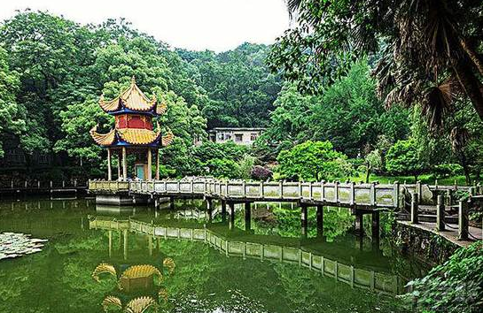 湖南師范大學