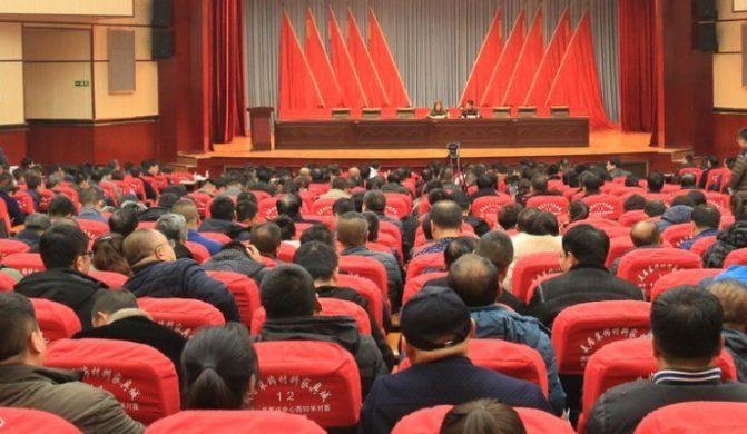 在全市黨務公務人員培訓班上的講話