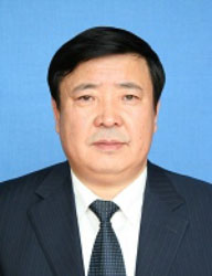 何建國