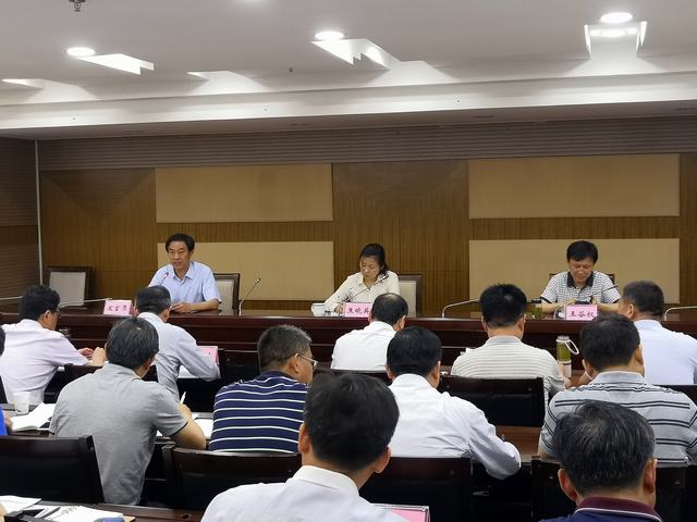 全區(qū)教育系統(tǒng)辦公室主任培訓班在我校成功舉辦